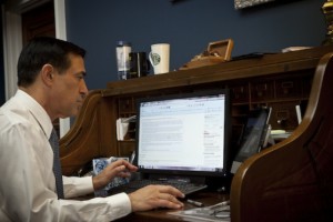 Rep. Darrell Issa Turns to Reddit for Internet Moratorium Bill